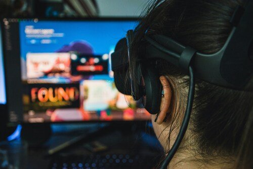 The Meteoric Rise of Gaming Influencers: A Closer Look